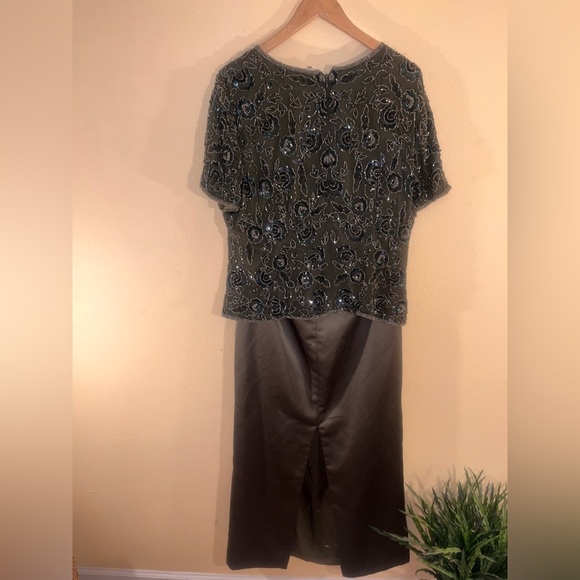 Scala Two Piece 100% Silk Beaded Forest Green Evening Gown XXL - Picture 8 of 11